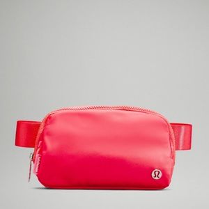 NWT Lululemon Everywhere Belt Bag Pale Raspberry